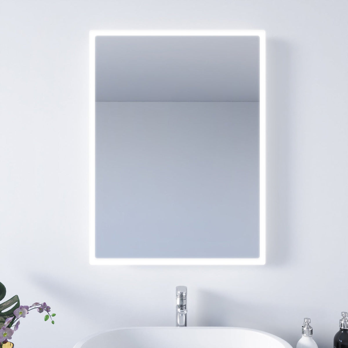 Badezimmer LED Spiegel Badspiegel mit Beleuchtung Wandschalter 80x60cm GTBM1586B