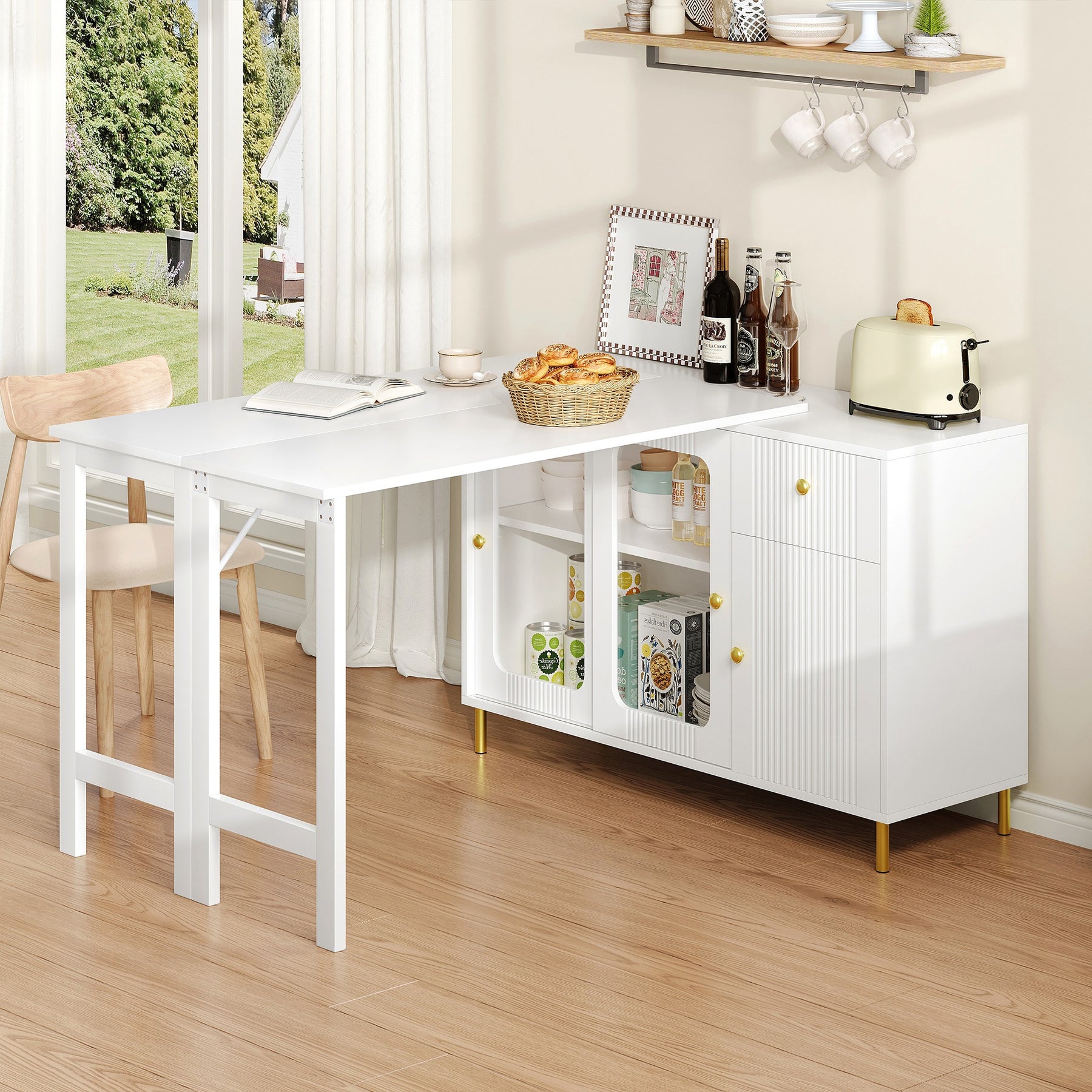 SONNI Buffetschrank Weiß mit ausziehbarer Tischplatte, drehbarer Arbeitsfläche, Glasschiebetüren, Wellenmuster, verstellbarem Stauraum und goldenen Metallbeinen, Sideboard für Küche und Esszimmer, 122x40x82cm