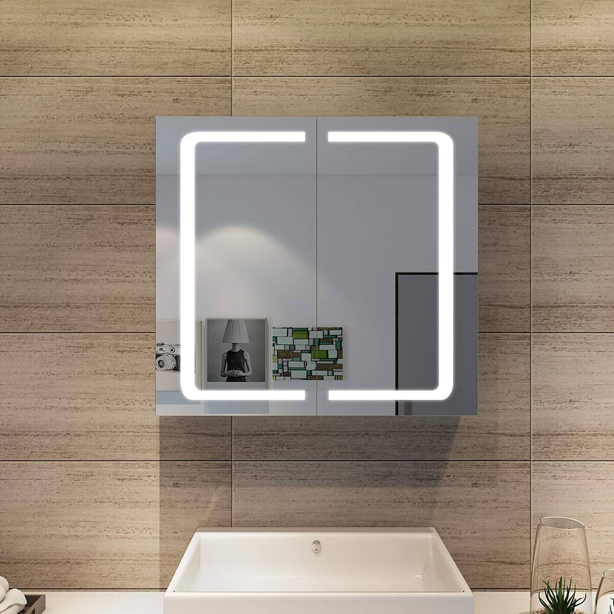 SONNI LED Spiegelschrank 2türig 70 x 65 x13cm Silbrig Badezimmerspiegel wandschrank Badschrank mit Beleuchtung mit Steckdose für Badezimmer - Sonni Sanitär GmbH