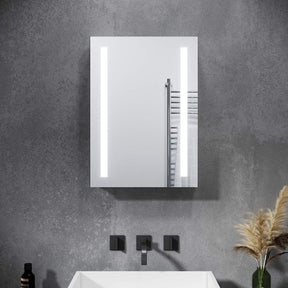 SONNI Badezimmer LED Spiegelschrank mit zwei LED-Lichtstreifen Kippschalter 50 x 70 x 13cm - Sonni Sanitär GmbH