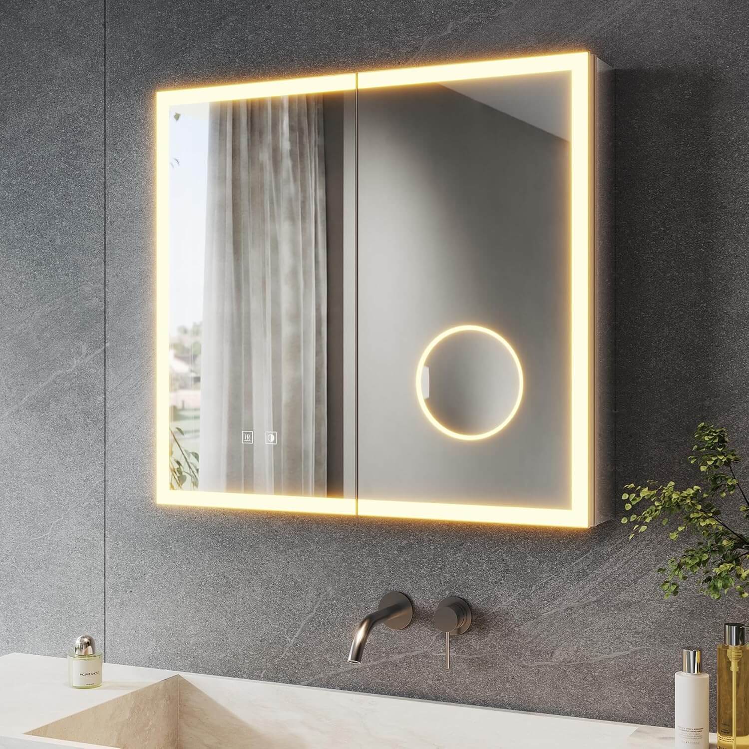 SONNI LED Spiegelschrank Bad mit 3-fache Vergrößerungsspiegel und Steckdose 65 x 60 cm, Aluminum Spiegelschrank mit Touch-Schalter, 3 Lichtfarben + Defogging, IP44 wasserciht - Sonni Sanitär GmbH