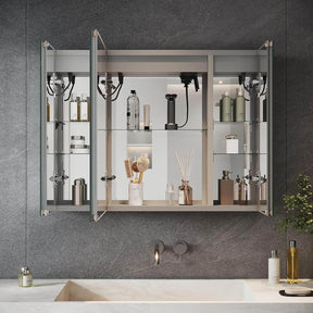 SONNI LED Spiegelschrank Bad mit Bluetooth 80x60 cm, 3 Türen Spiegelschrank mit Anti-Beschlag, Steckdose, 3 Lichtfarben, Dimmbar, Aluminum, IP44 Wasserciht - Sonni Sanitär GmbH